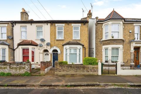 3 bedroom terraced house to rent - Thornhill Road, Leyton
