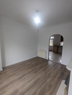 2 bedroom end of terrace house to rent, Dearne Road, Bolton-upon-Dearne S63