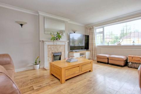 45 Kings Road, Chalfont St Giles, HP8 4HP