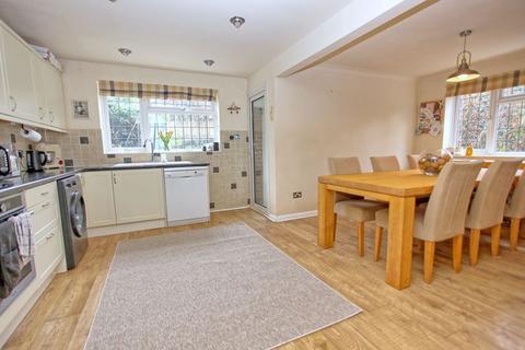 45 Kings Road, Chalfont St Giles, HP8 4HP