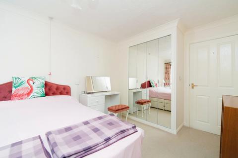 1 bedroom apartment for sale, Cwrt Bryn Coed, Colwyn Bay LL29