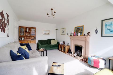 3 bedroom detached house for sale - Glendon Close, Market Drayton TF9