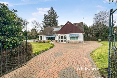 4 bedroom bungalow for sale - West Parley, Ferndown BH22