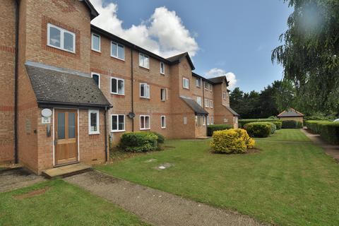 1 bedroom flat to rent, Wedgewood Road, Hitchin, SG4