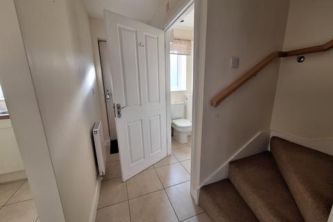 2 bedroom townhouse to rent, Cosby, Leicester LE9