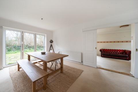 172 Druids Walk, Chard, TA20 1BN