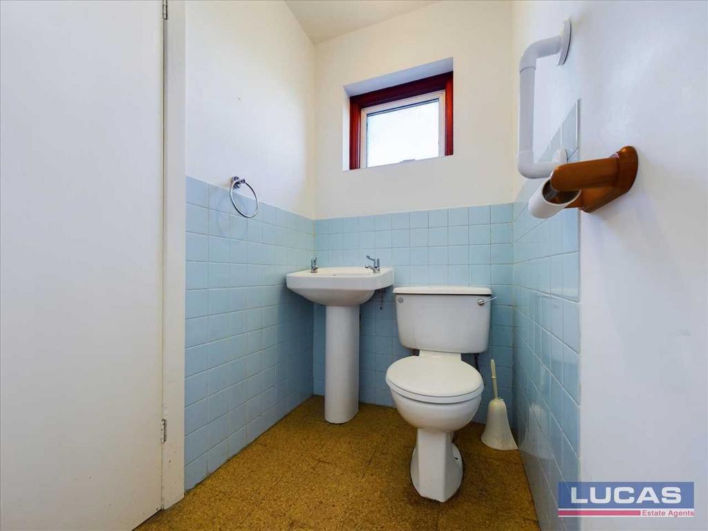 Separate Wc
