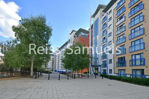 2 bedroom apartment for sale, Newton Place, London E14