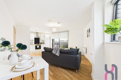 2 bedroom flat to rent, Manchester Waters, 3 Pomona Strand, Old Trafford, M16