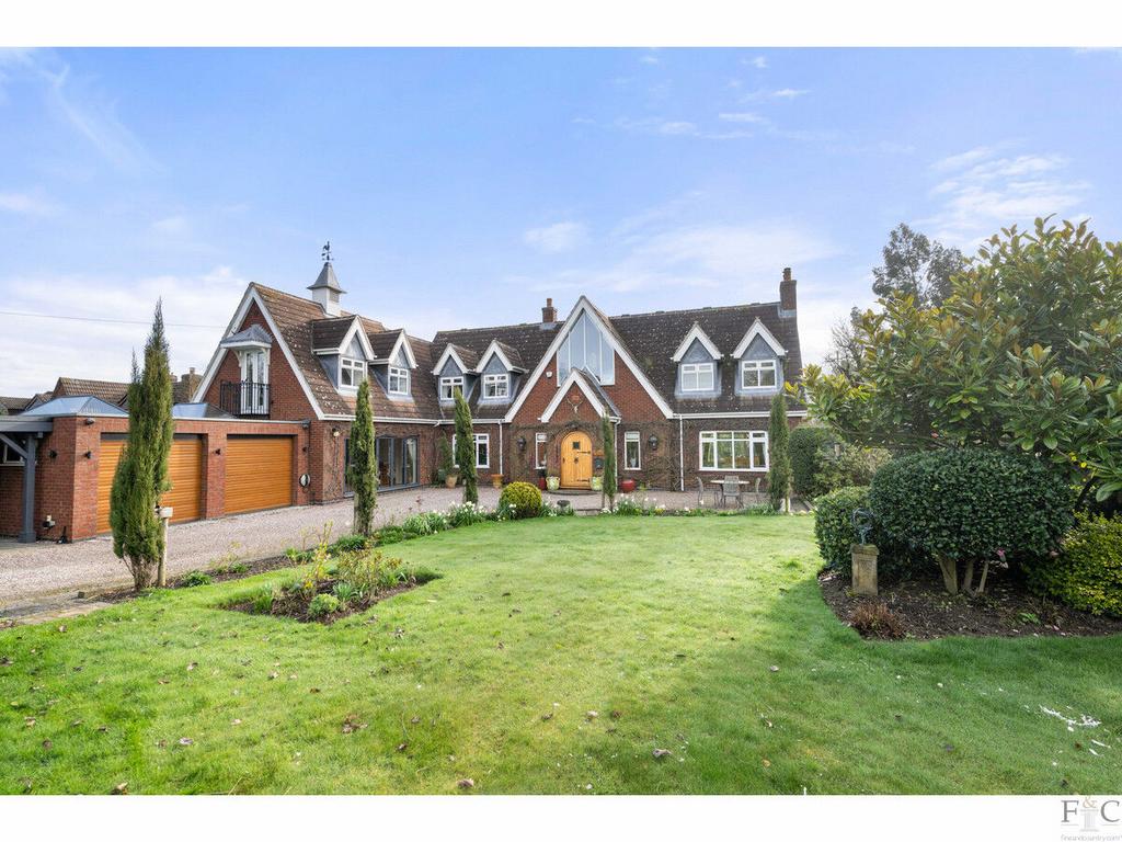 Elmesthorpe LE9 4 bed detached house for sale £990,000