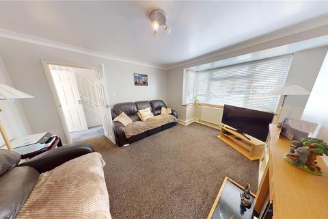 10 Lulworth Close, Stanford-le-hope, SS17 0NN