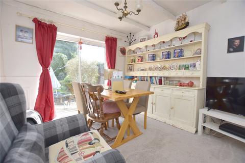 4 bedroom semi-detached house for sale, Westroyd, Pudsey, West Yorkshire