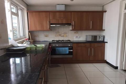 1 bedroom in a house share to rent, Park road