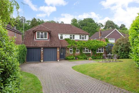 4 bedroom detached house for sale, Stream Farm Close, Lower Bourne, Farnham, Surrey, GU10