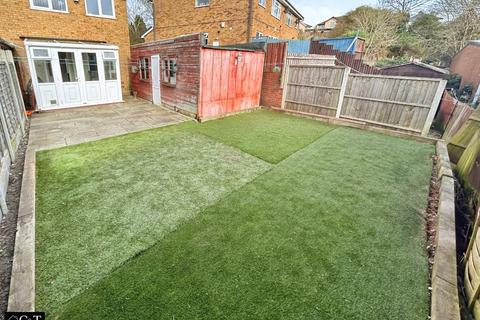 30 Roach Close, Brierley Hill, DY5 1LR