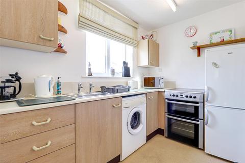 2 bedroom bungalow for sale, Kingsley Park, Westward Ho!, Bideford, Devon, EX39