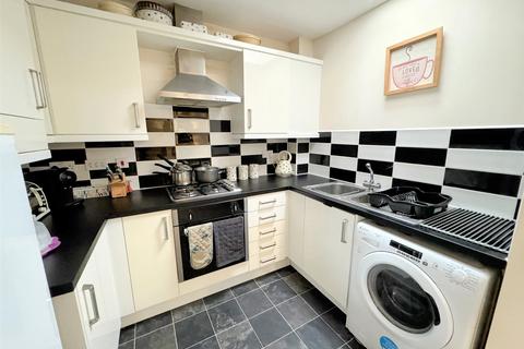 2 bedroom house for sale, Boyer Square, Bodmin, Cornwall, PL31