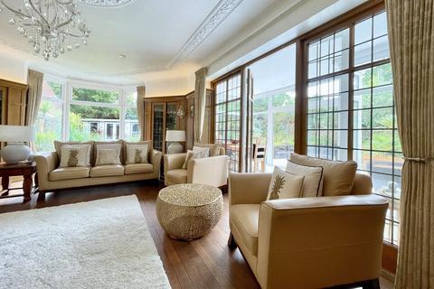 49 Elgin Road, Bournemouth, BH3 7DJ
