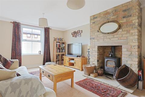 3 bedroom semi-detached house for sale, Way Lane, Cambridge CB25