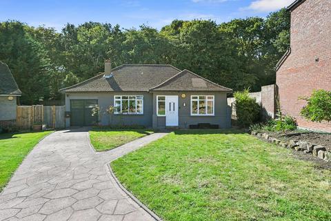 Detached bungalow for sale - SOUTH WOODFORD