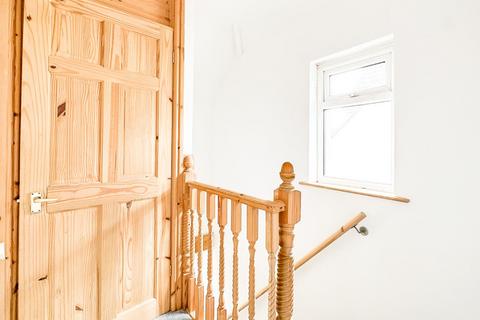 75 Marksbury Road, Bristol, BS3 5JY