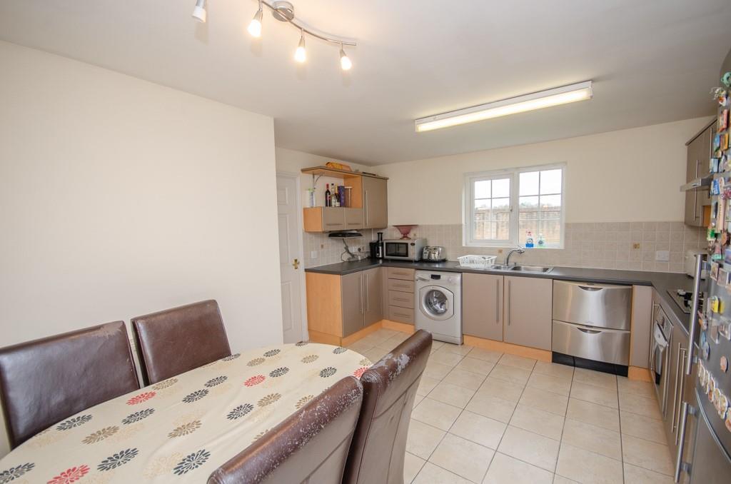 Kitchen-breakfast room.jpg