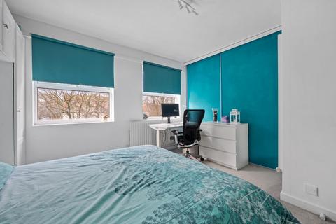 25 Lordship Road, London, N16 0QH