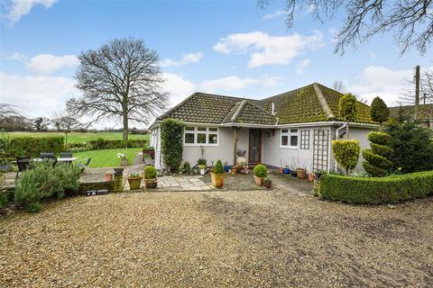 4 bedroom bungalow for sale, Barncroft, Appleshaw, Andover