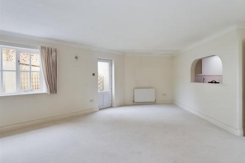 2 bedroom end of terrace house to rent, Caspian Square, Rottingdean, Brighton