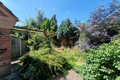 11 Sherman Close, Hilton, Derby, DE65 5HJ