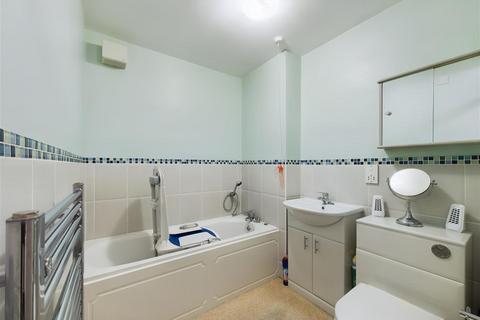 2 bedroom apartment for sale, Flat 5, Princess Road, Malton, North Yorkshire, YO17 7HL