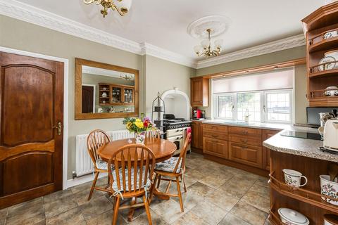 17 Stubbs Road, Penn Fields, Wolverhampton, WV3 7DF