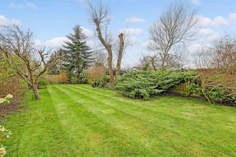 4 bedroom detached house for sale, Pipers Tye, Chelmsford