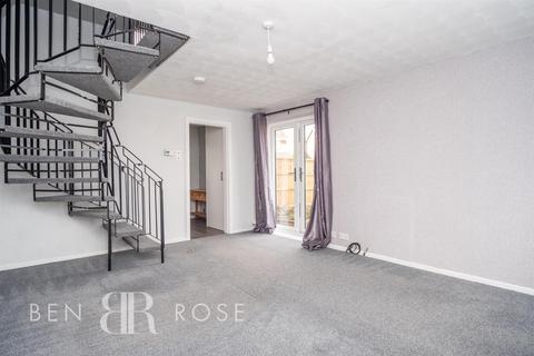 73 Northlands, Leyland, PR26 7XR