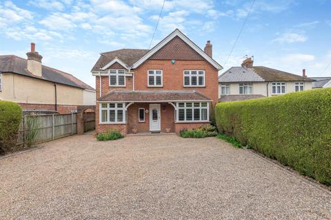 4 bedroom detached house for sale, Heath Road, Boughton Monchelsea, Maidstone