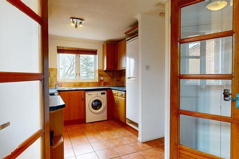 13 Capian Walk, Two Mile Ash, Milton Keynes, MK8 8HH