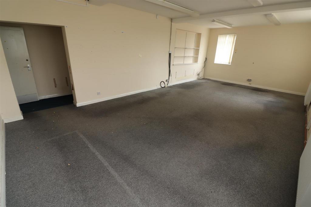 Room 8