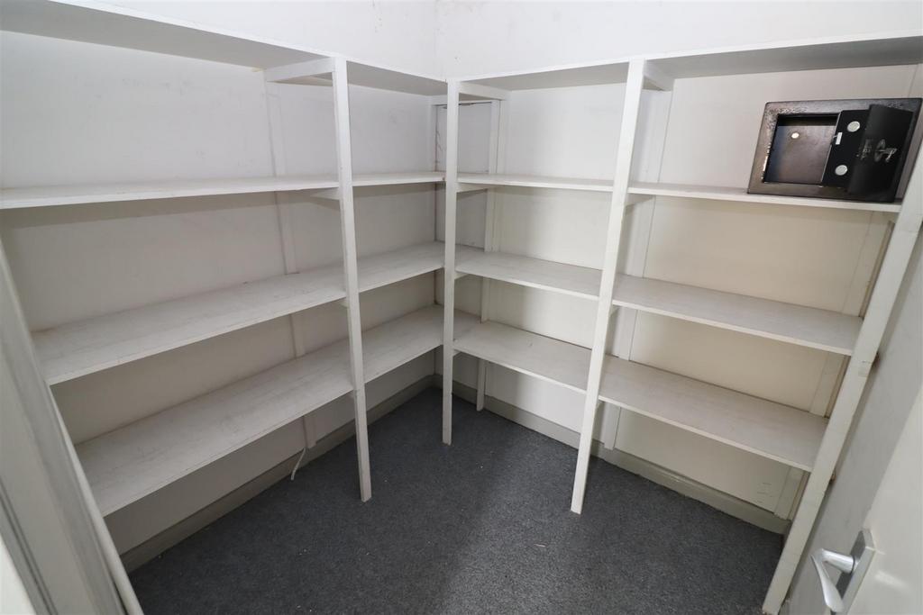Store