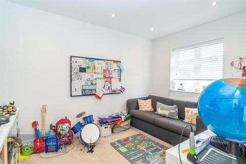 30 Cavendish Road, Barnet, EN5 4DZ