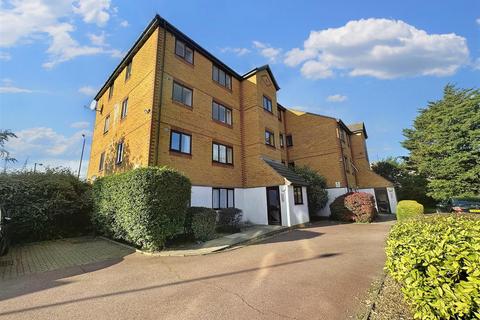 9 Alan Hocken Way, London, E15 3AT