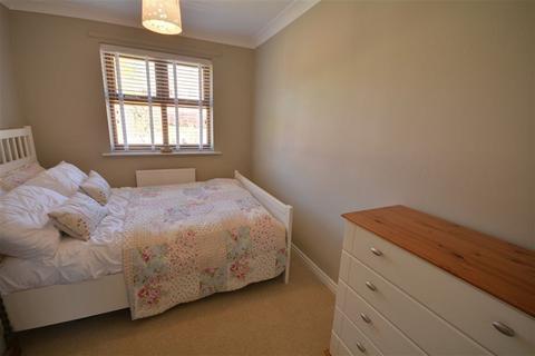 3 bedroom bungalow to rent, Flounders Hill, Ackworth, WF7