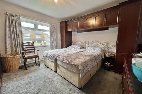 5 Beacon Brow, Bradford, BD6 3DE
