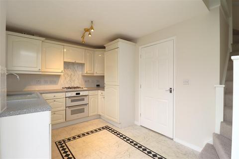 2 Calder Square, Brough, HU15 1GE