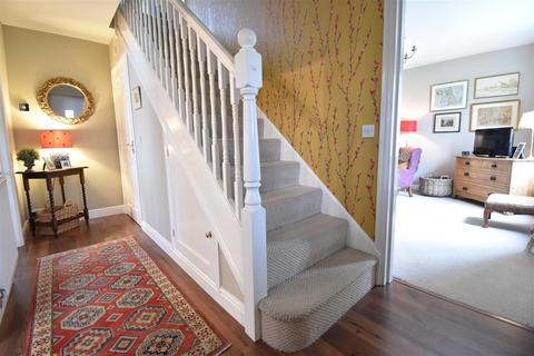 24 Fennel Road, Portishead, Bristol, BS20 7FB