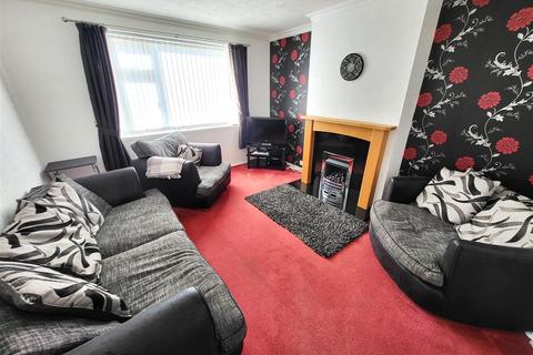3 bedroom semi-detached house for sale, Tynewydd Road, Rhyl