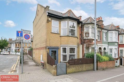 2 bedroom end of terrace house to rent - Forest Road, Walthamstow