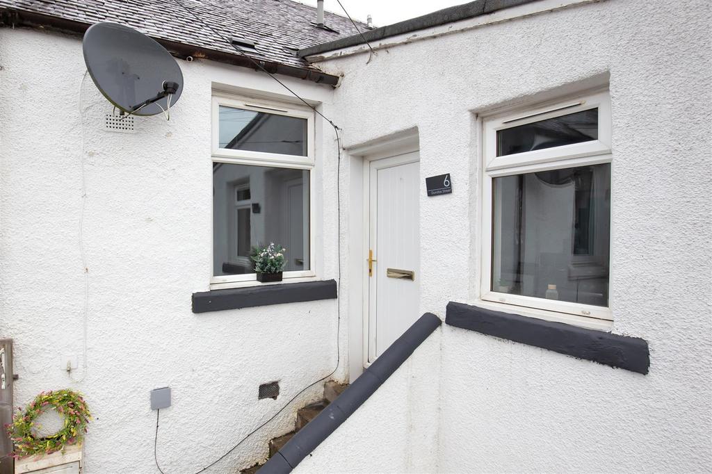 6 Dundas Street 0.jpg