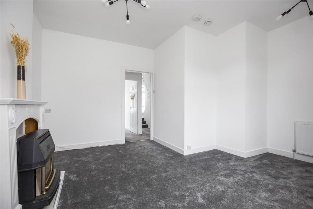 6 Dundas Street 7.jpg