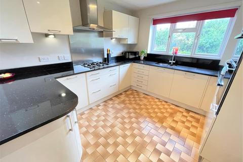 4 bedroom detached house for sale, Brooks Close, East Bridgford