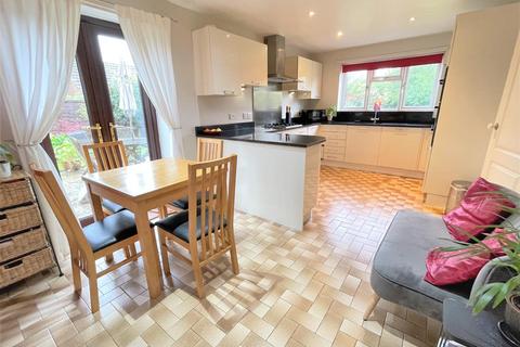 4 bedroom detached house for sale, Brooks Close, East Bridgford